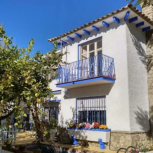  Habitación en casa particular Blue Castle